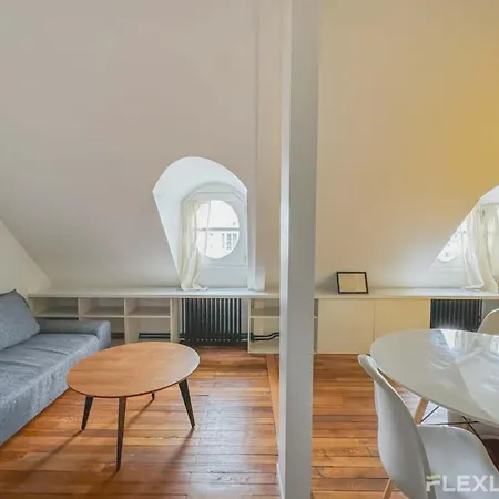Flexliving - Onebedroom - Malesherbes - Eiffel Tower View Appartamento *