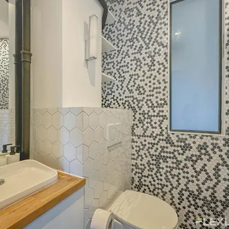 Flexliving - Onebedroom - Malesherbes - Eiffel Tower View Parigi
